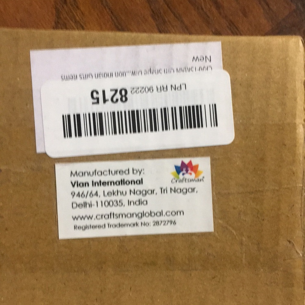 Shadow diva candle holder - Picture 2 of 4